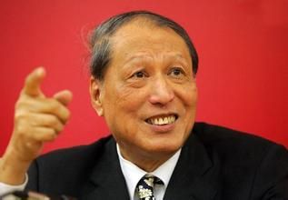 成思危：有能力買(mǎi)房的要趕緊下手
