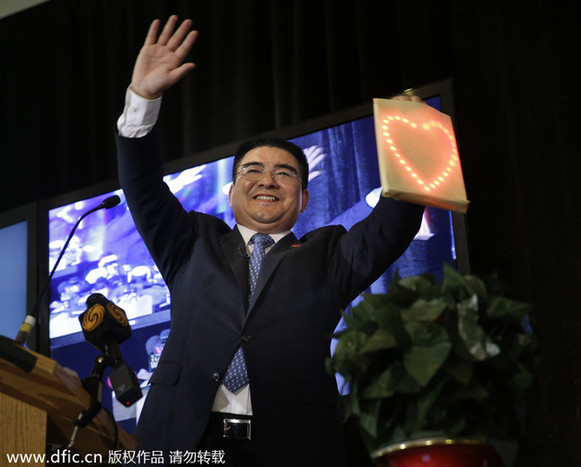 外媒關(guān)注中國(guó)備受爭(zhēng)議的慈善家陳光標(biāo)