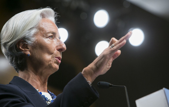 IMF:全球經(jīng)濟(jì)面臨“溢出效應(yīng)”風(fēng)險(xiǎn)