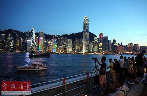 日媒：內地游客轉赴日韓 香港零售業(yè)迎寒冬