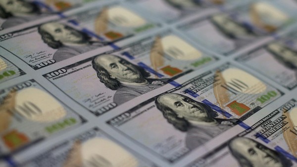 邰蒂:美國公司為何把現(xiàn)金存銀行？