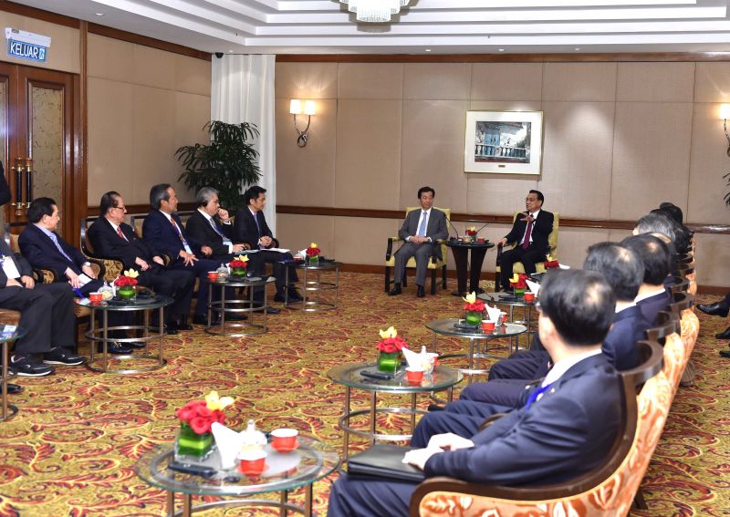 李克強馬來西亞談“雙創(chuàng)”：大企業(yè)與中小企業(yè)協(xié)同促進是時代發(fā)展需要