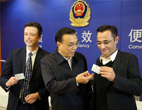 李克強(qiáng)：自由貿(mào)易賬戶改革經(jīng)驗(yàn)要適時推廣