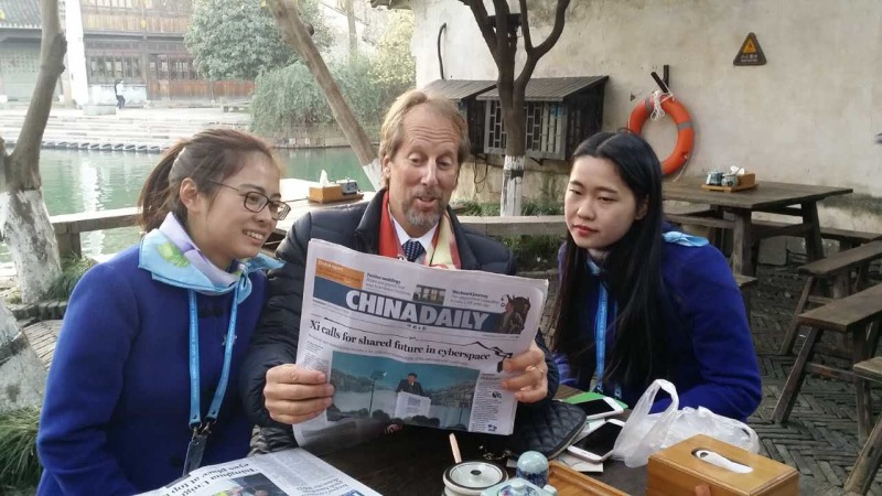 那些專心閱讀ChinaDaily的互聯(lián)網(wǎng)名人們
