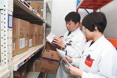 北京醫(yī)改8日將全面啟動 公立醫(yī)院藥價預計降約兩成