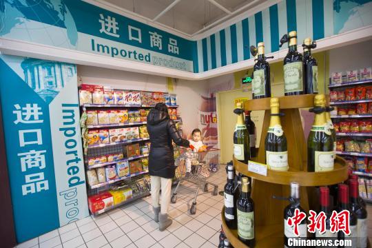 美媒稱消費(fèi)者成中國(guó)經(jīng)濟(jì)救世主：家庭貸款攀升迅速