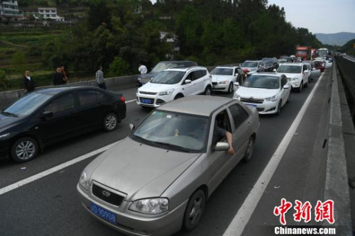 共享經(jīng)濟(jì)來(lái)了還需要買(mǎi)車(chē)？給你算算出行成本賬