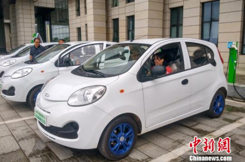 共享經(jīng)濟(jì)來(lái)了還需要買(mǎi)車(chē)？給你算算出行成本賬