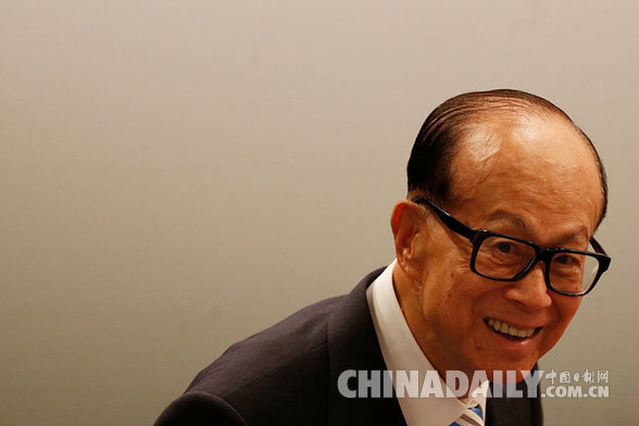 李嘉誠(chéng)欲退休？長(zhǎng)和發(fā)言人回應(yīng)：健康非常好 暫無(wú)退休時(shí)間表