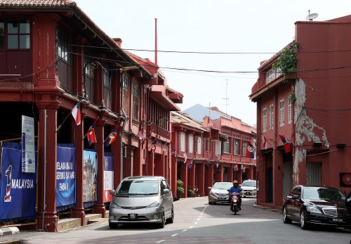 外媒稱中國投資馬六甲填補(bǔ)美國真空 當(dāng)?shù)厝俗院?/></p>

<p align=