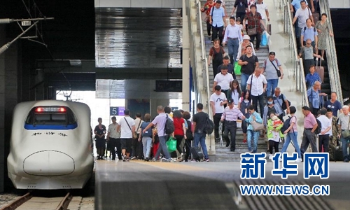 國(guó)慶假期鐵路預(yù)計(jì)發(fā)送1.3億人次 這些城市客流集中！