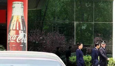 可口可樂開始賣酒，是一個時代結束了？