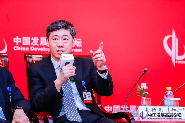 李稻葵：貿(mào)易戰(zhàn)中國打得起，美國超越了WTO基本原則