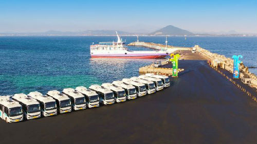 比亞迪電動巴士登陸濟州島 成功駛?cè)腠n國市場