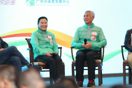 李響許飛聊跑步讓“第五場(chǎng)景”更有禮