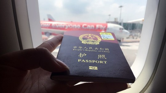 境外消費是美國游客兩倍 中國游客的錢都花哪了？